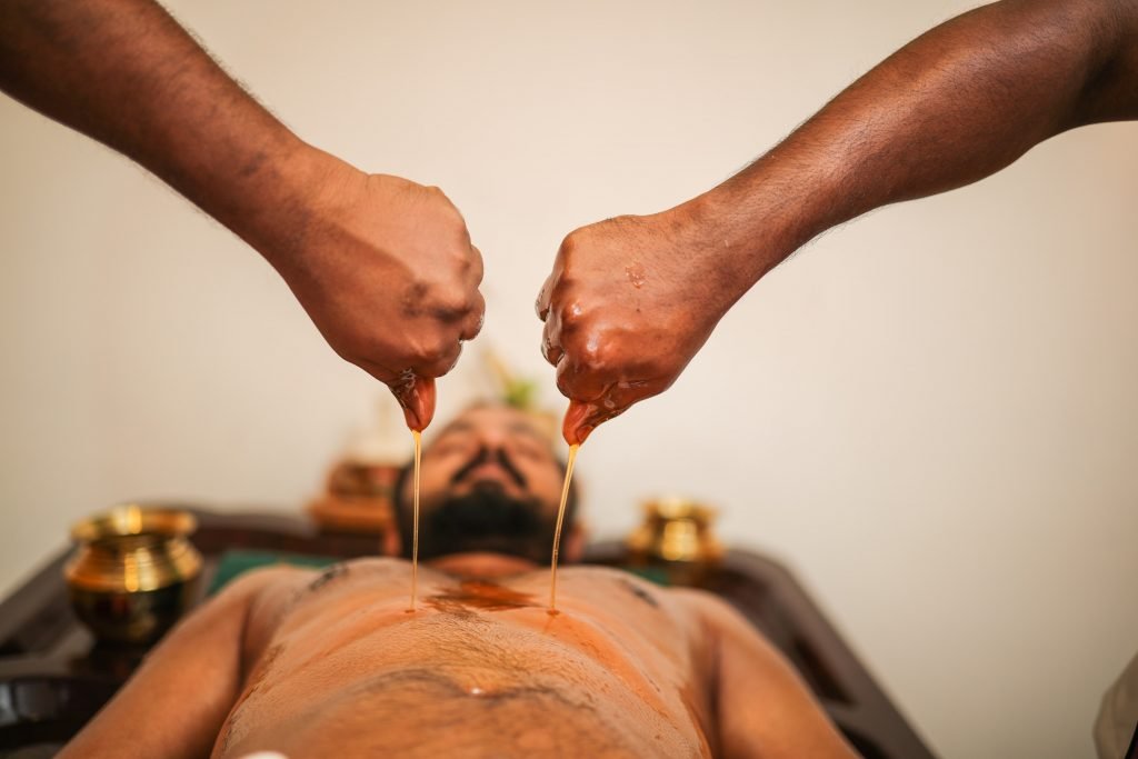 Ayurveda Pizhichil Therapy In Rishikesh